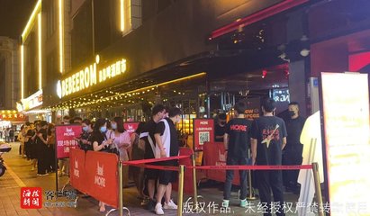 ?？诰瓢山制婢?點一杯“天使貓咪”即享“保鏢”護送上車？記者實地探訪